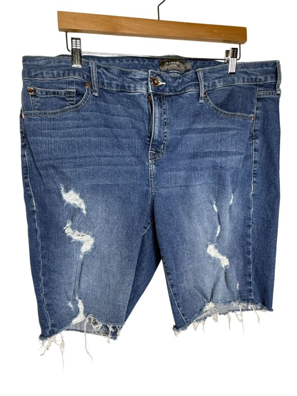 Torrid Size 20 Distressed Denim Bermuda Shorts Raw Hem Plus Size